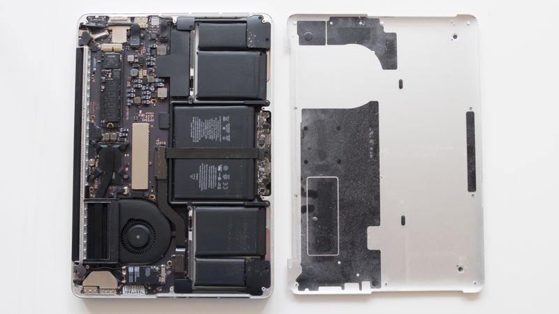 Illustration for article titled You Can Upgrade a Macbook Faster Than You Can Boil an Egg